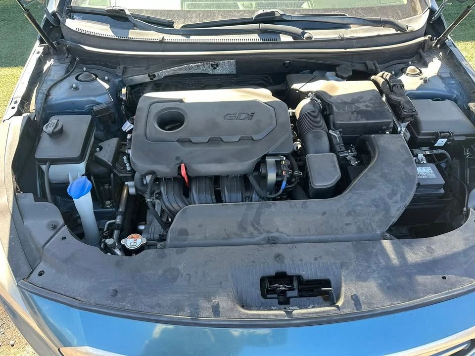 2017 Hyundai Sonata - Image 10 of 11