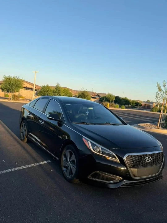 2017 Hyundai Sonata - Image 4 of 20
