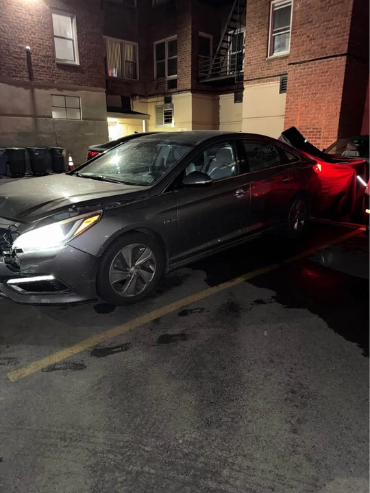 2017 Hyundai Sonata - Image 4 of 5