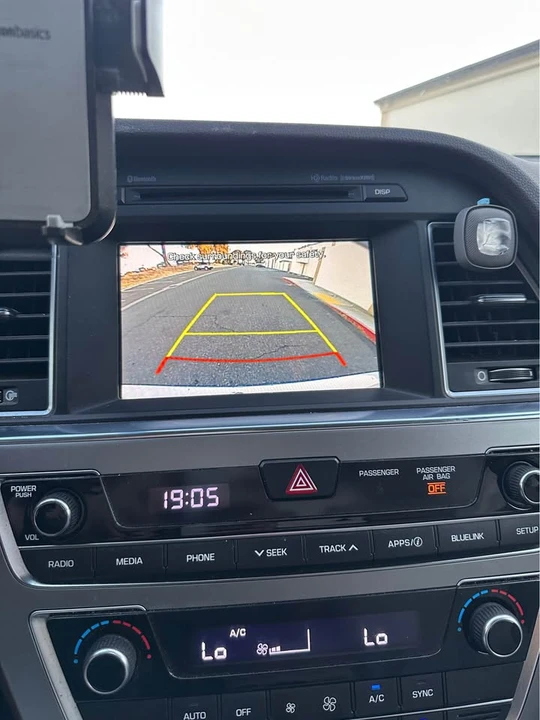 2017 Hyundai Sonata - Image 15 of 18