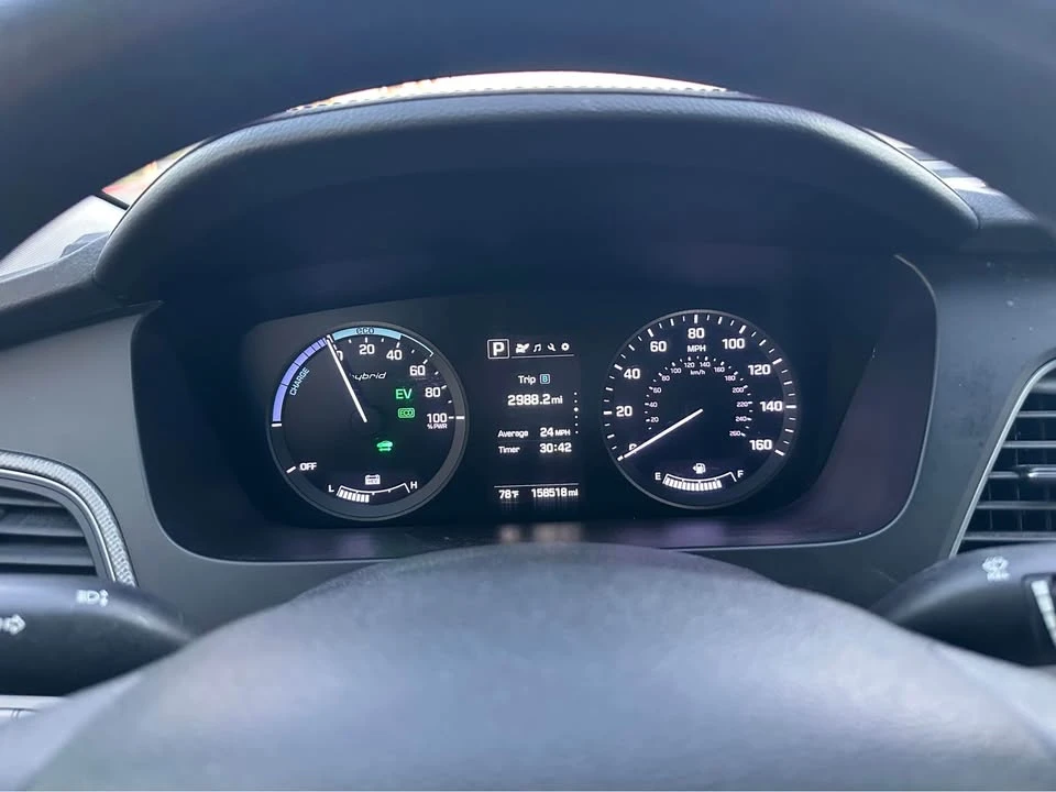 2017 Hyundai Sonata - Image 13 of 18