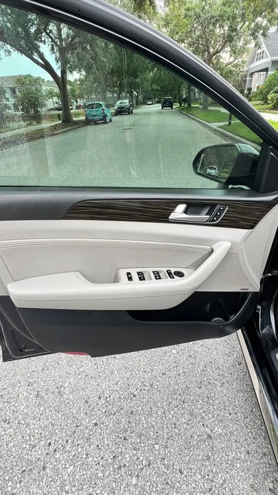 2017 Hyundai Sonata - Image 8 of 19