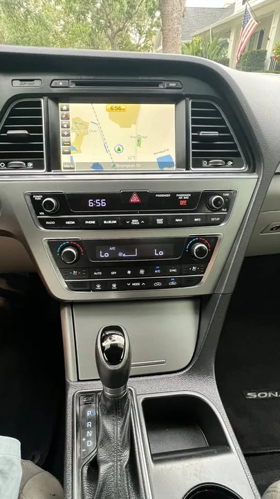 2017 Hyundai Sonata - Image 12 of 19