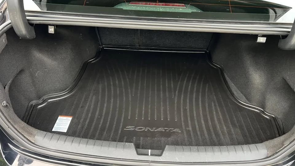 2017 Hyundai Sonata - Image 18 of 19