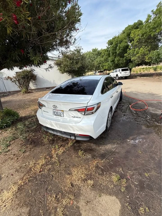 2017 Hyundai Sonata - Image 6 of 10