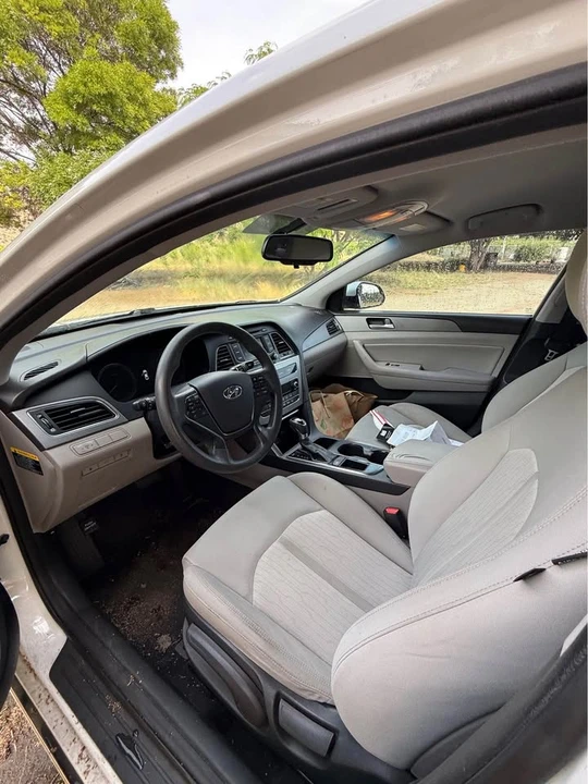 2017 Hyundai Sonata - Image 9 of 10