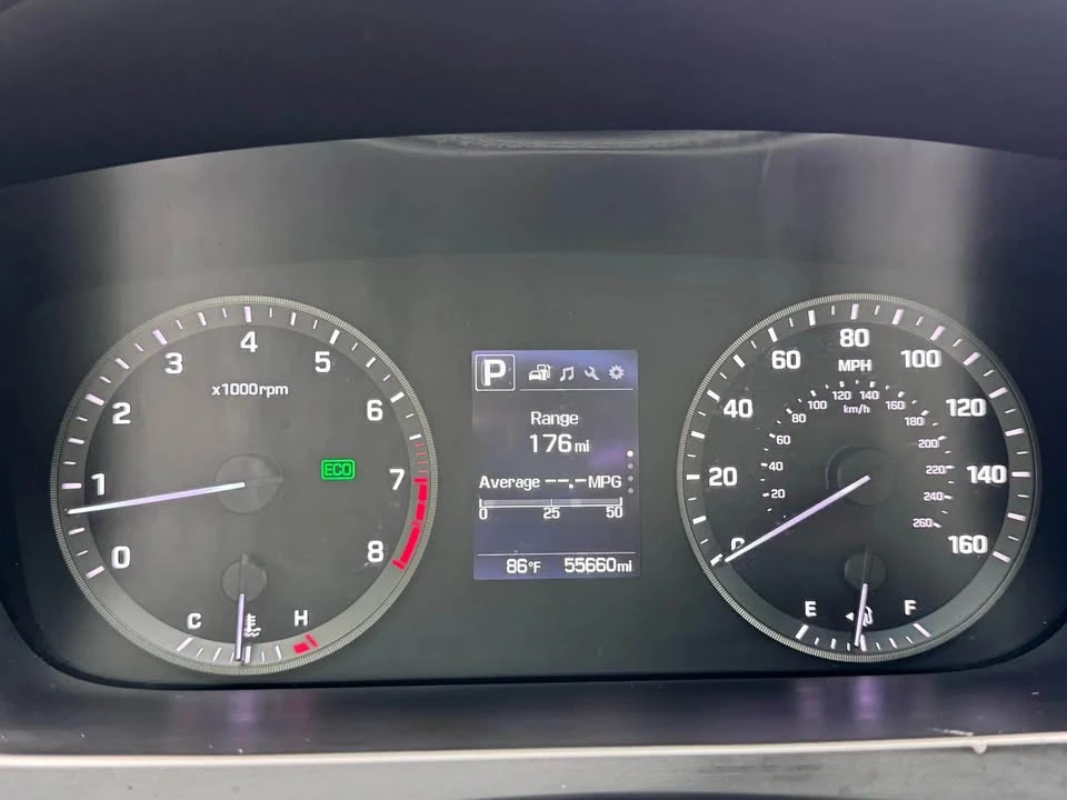2017 Hyundai Sonata - Image 9 of 18