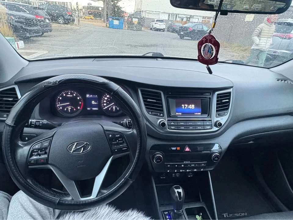 2017 Hyundai Tucson - Image 7 of 12