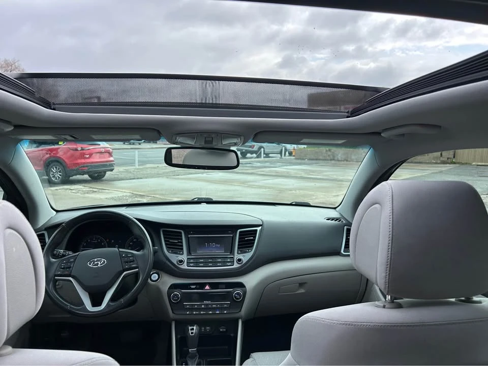 2017 Hyundai Tucson - Image 10 of 11