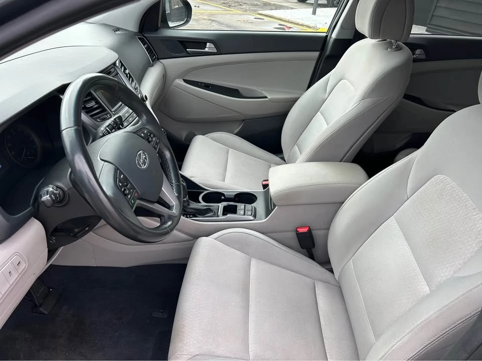 2017 Hyundai Tucson - Image 5 of 11