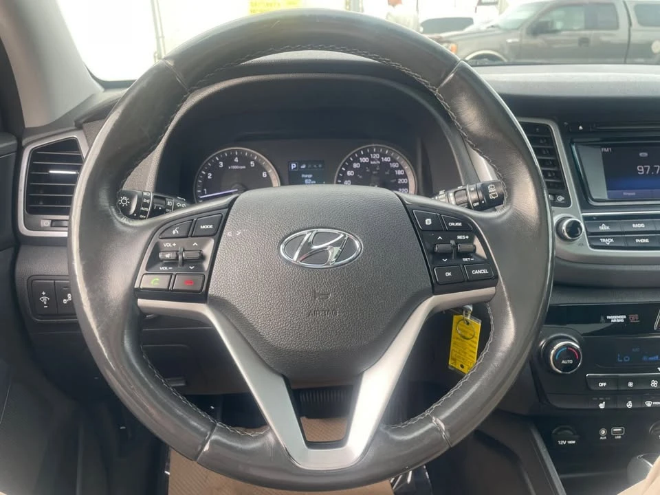 2017 Hyundai Tucson - Image 8 of 17