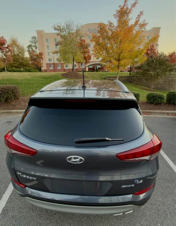 2017 Hyundai Tucson - Image 5 of 9