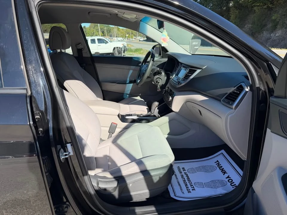 2017 Hyundai Tucson - Image 7 of 14