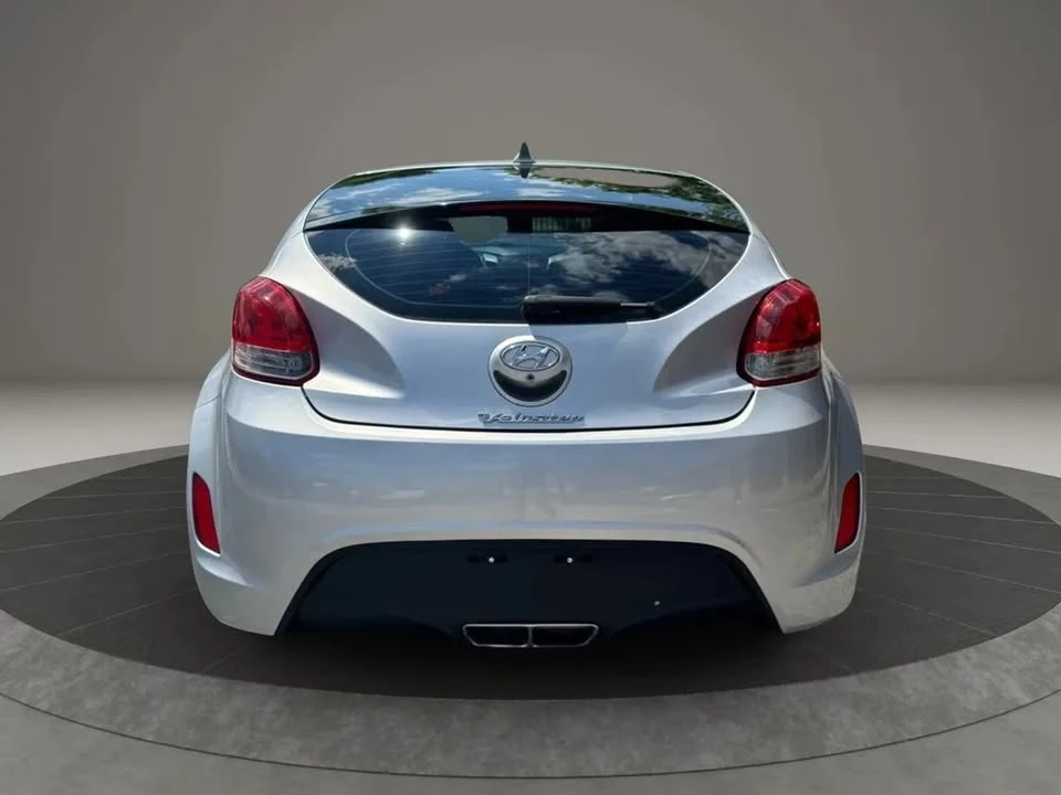 2017 Hyundai Veloster - Image 6 of 19