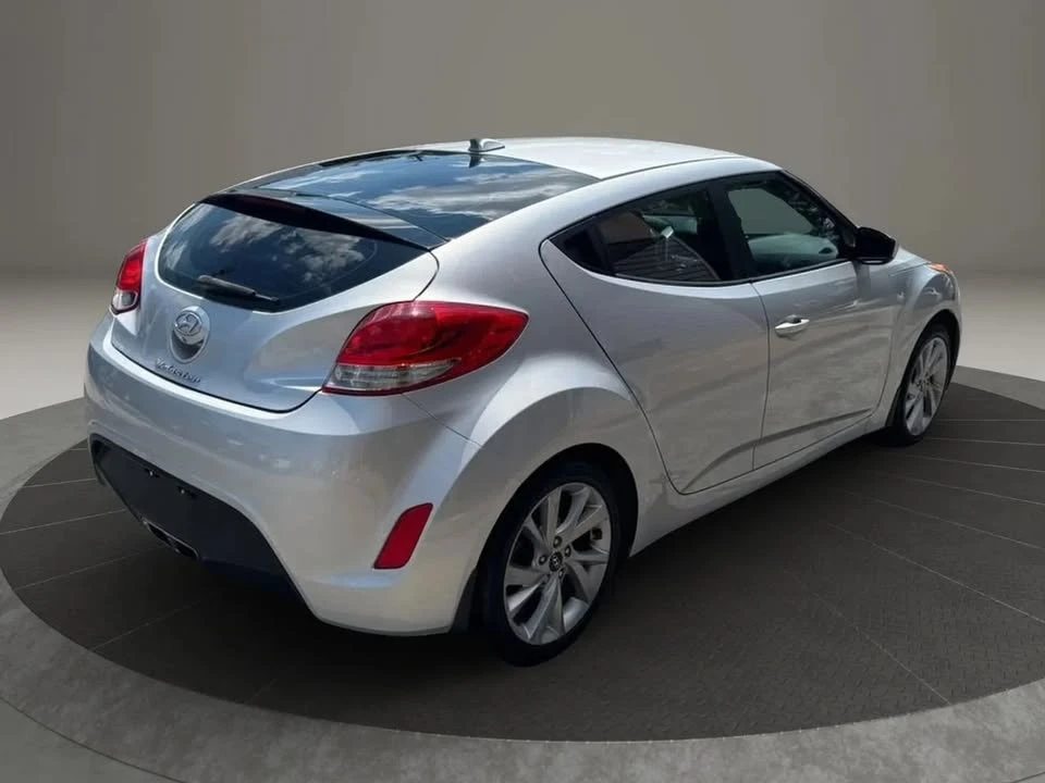 2017 Hyundai Veloster - Image 5 of 19