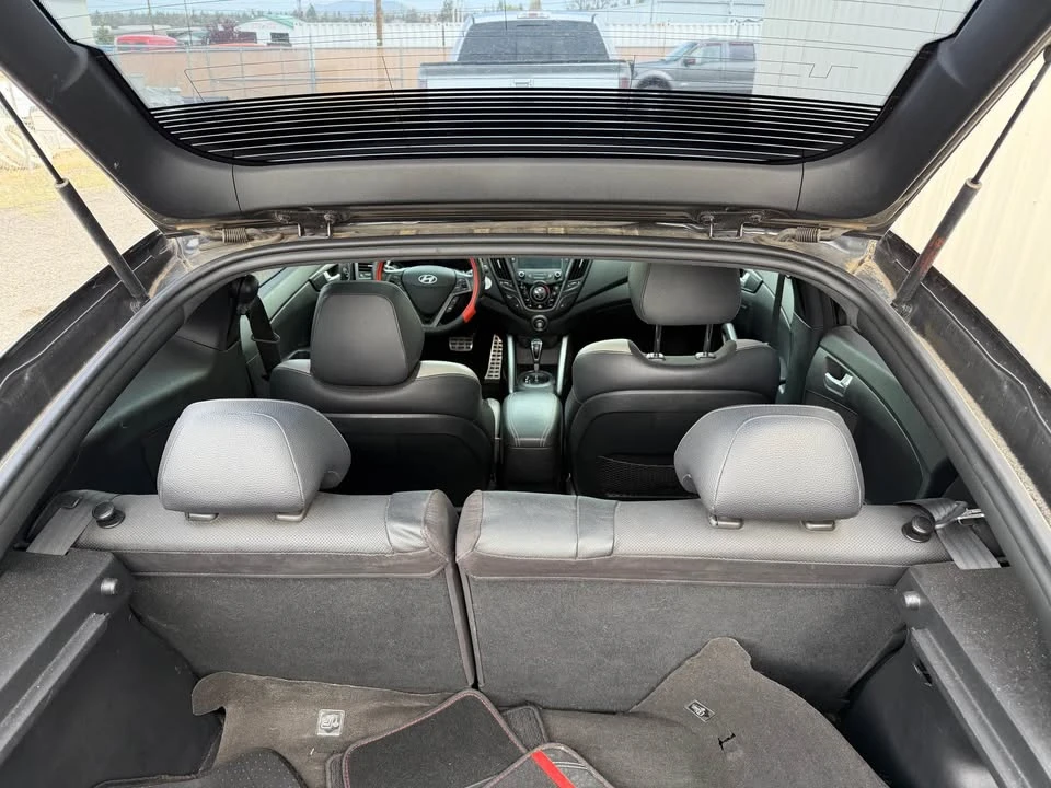 2017 Hyundai Veloster - Image 4 of 5