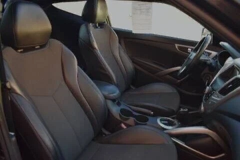 2017 Hyundai Veloster - Image 12 of 16