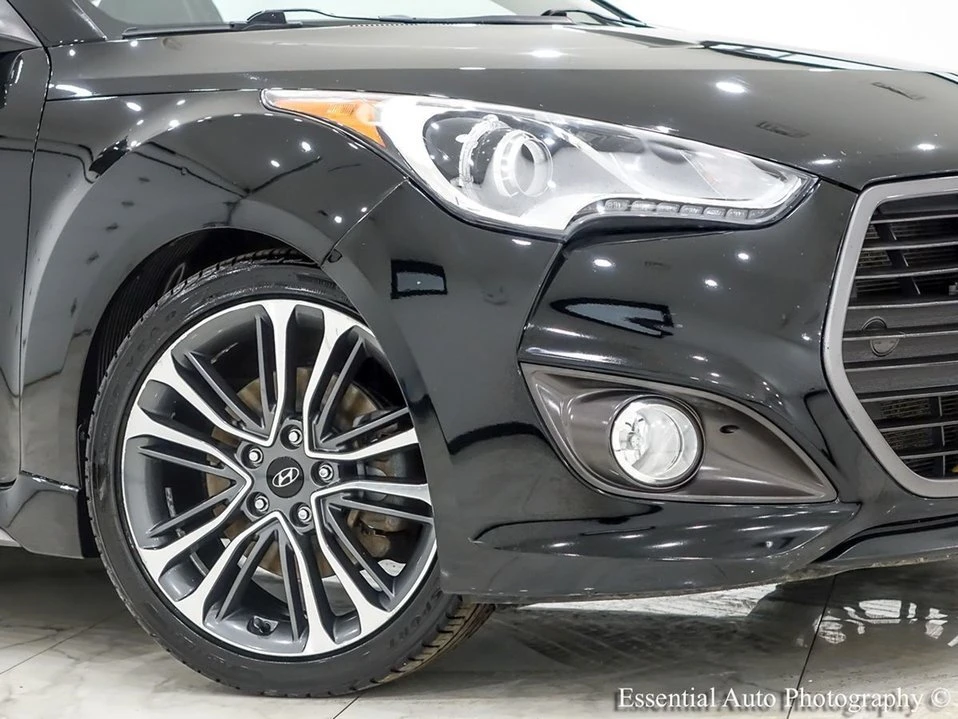 2017 Hyundai Veloster - Image 4 of 14