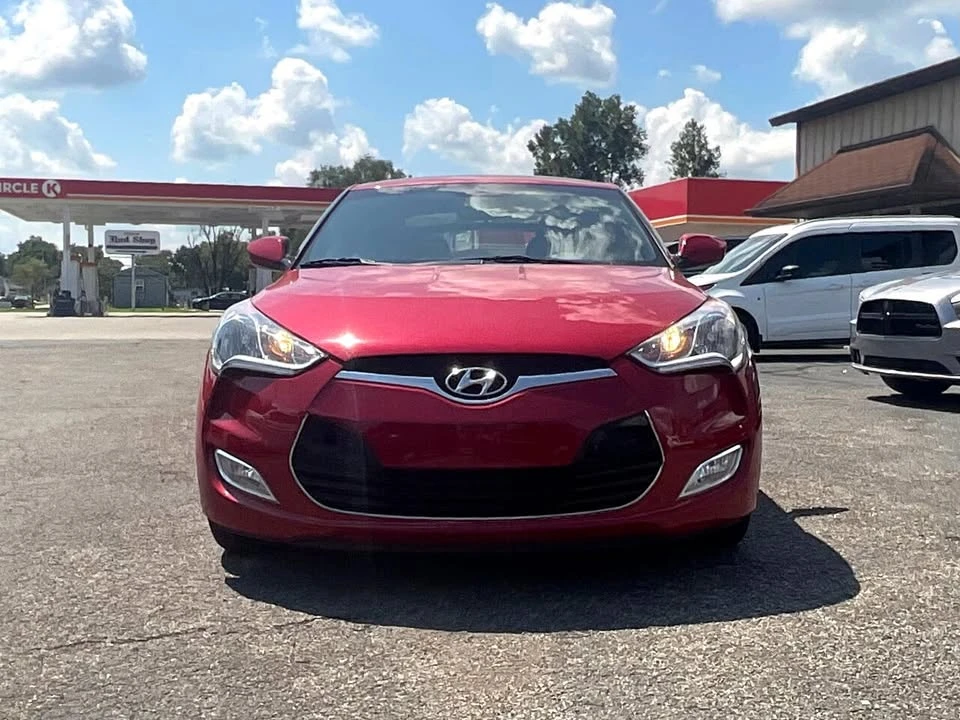 2017 Hyundai Veloster - Image 8 of 19