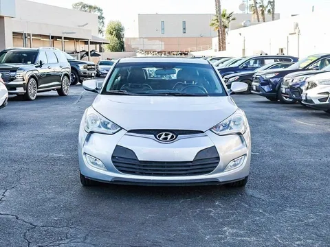 2017 Hyundai Veloster Base