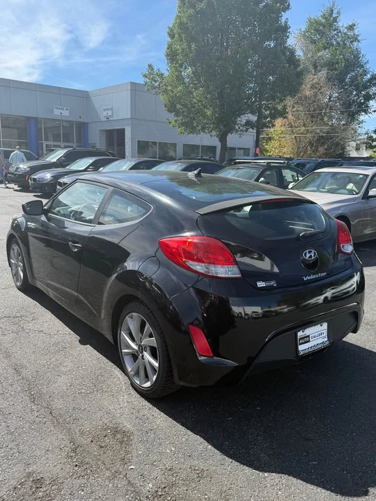 2017 Hyundai Veloster - Image 6 of 11