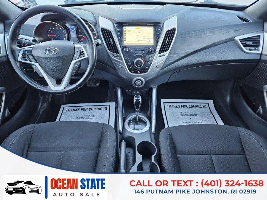 2017 Hyundai Veloster - Image 2 of 4