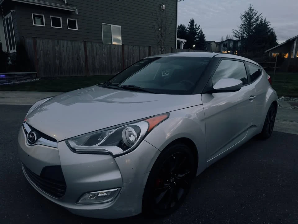 2017 Hyundai Veloster - Image 3 of 11