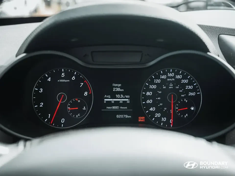 2017 Hyundai Veloster - Image 11 of 18