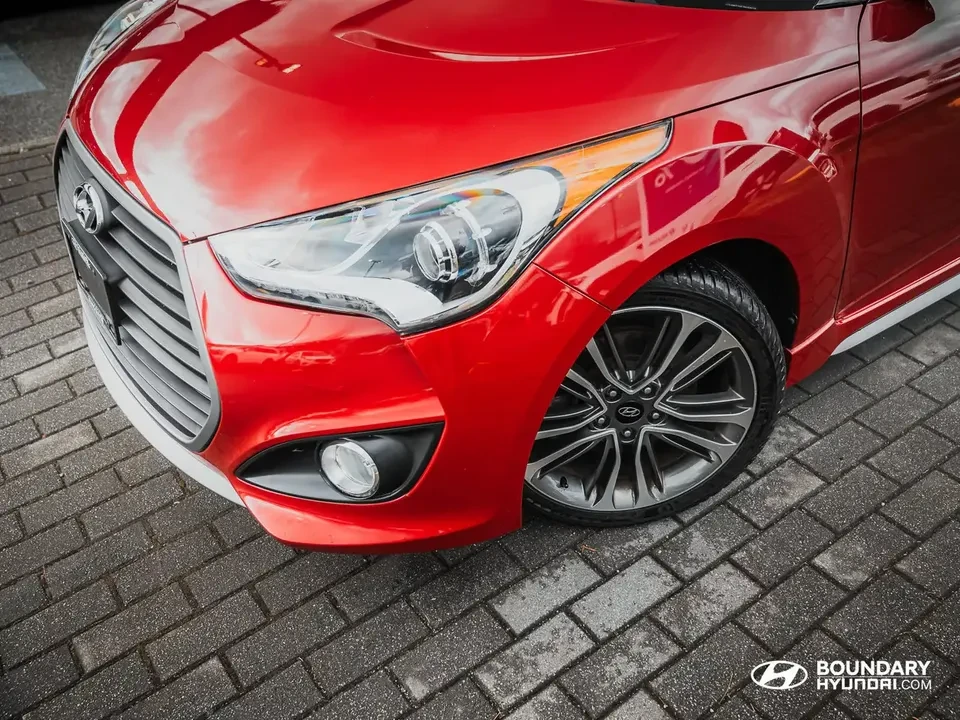 2017 Hyundai Veloster - Image 7 of 18