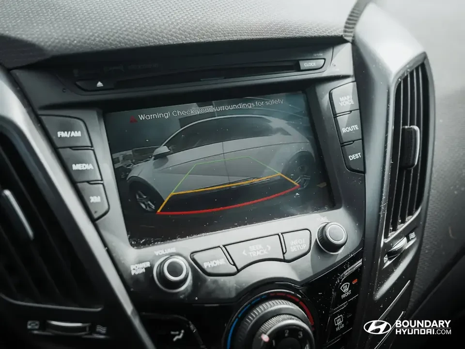 2017 Hyundai Veloster - Image 13 of 18