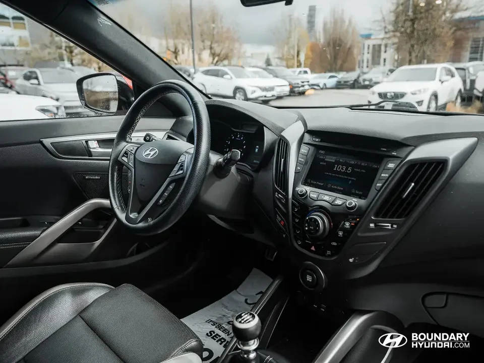 2017 Hyundai Veloster - Image 10 of 18