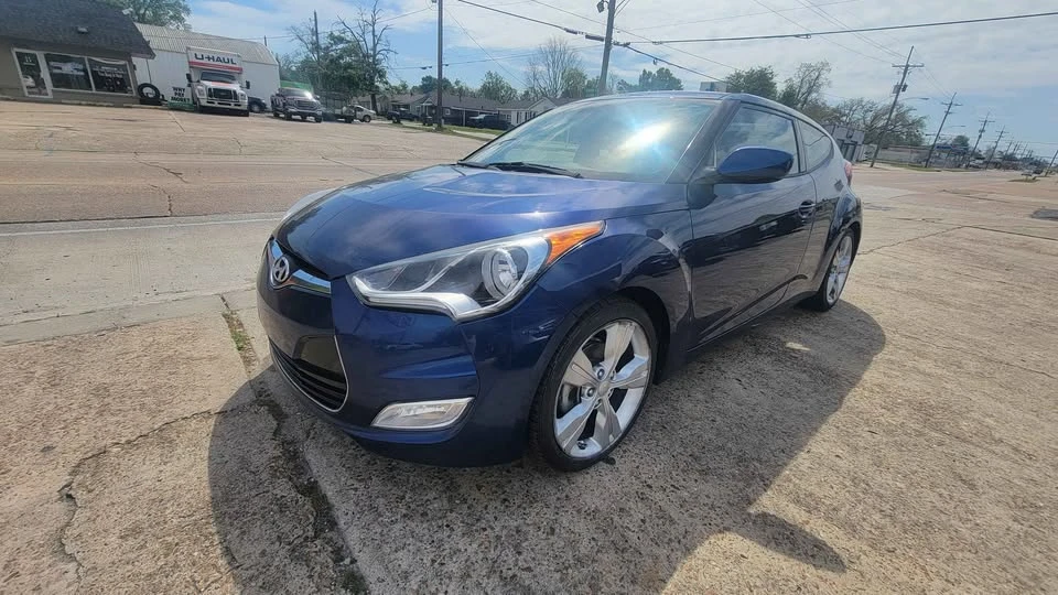 2017 Hyundai Veloster - Image 3 of 14