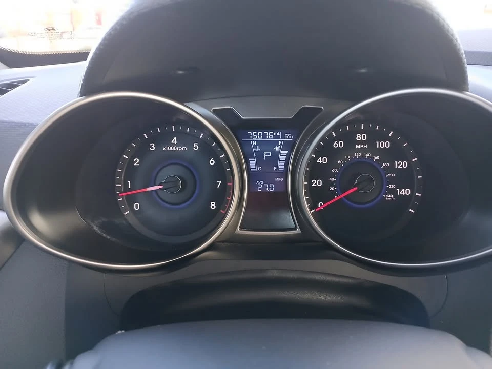 2017 Hyundai Veloster - Image 7 of 13