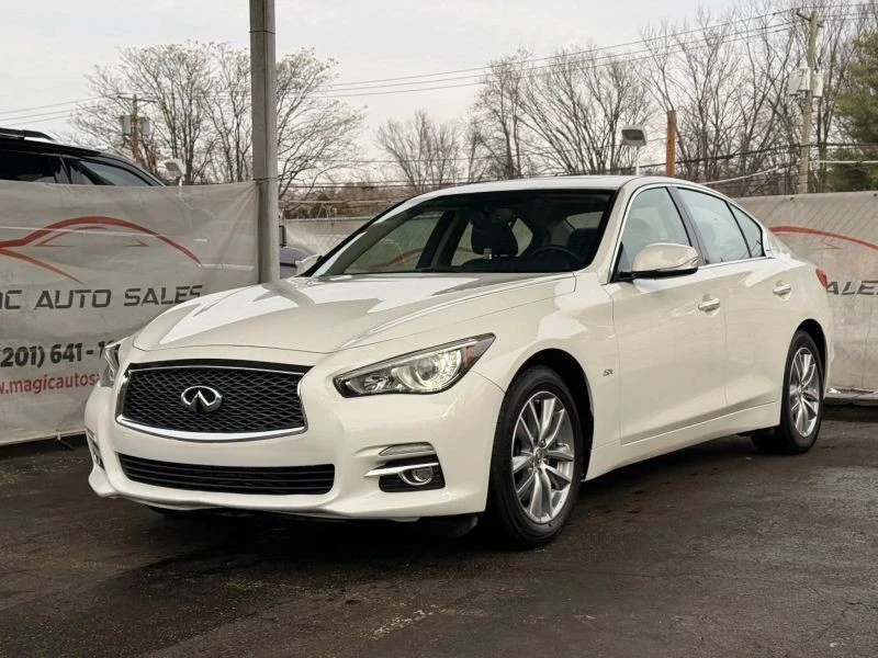 2017 Infiniti Q50 - Image 3 of 12