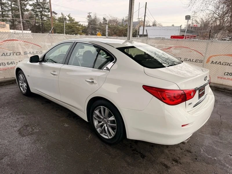 2017 Infiniti Q50 - Image 12 of 12