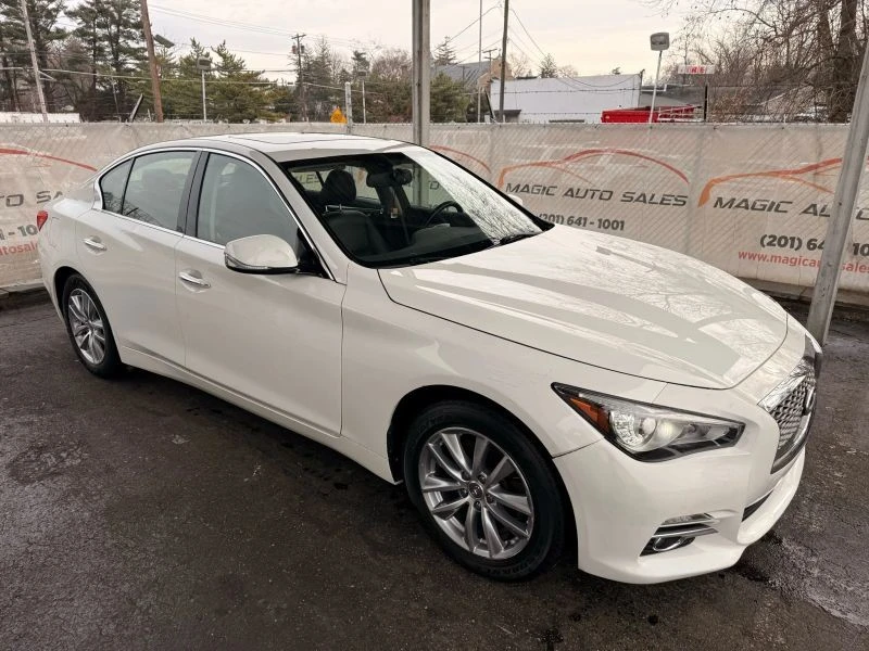 2017 Infiniti Q50 - Image 7 of 12