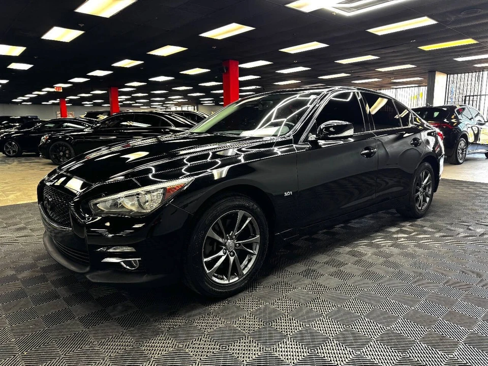 2017 Infiniti Q50 - Image 7 of 12