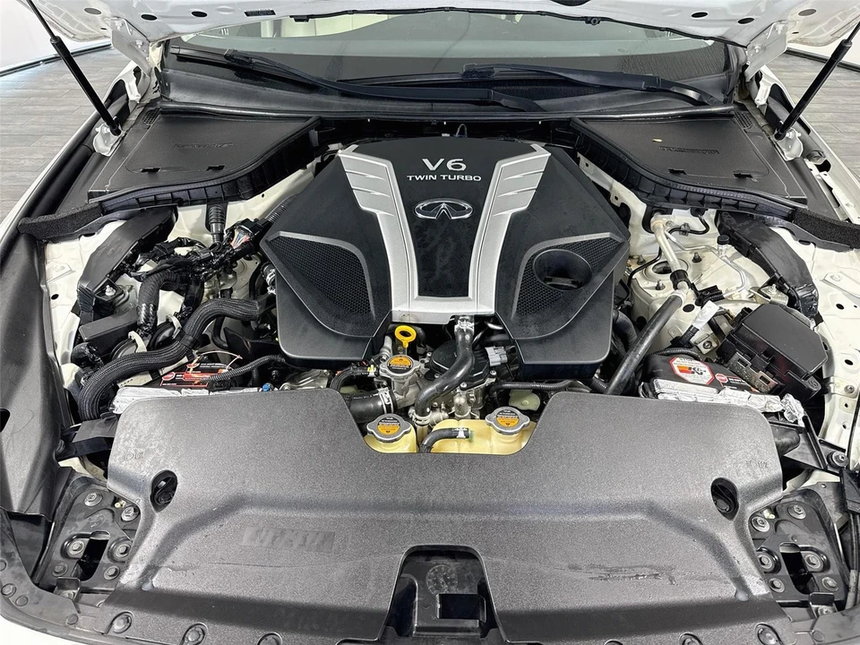 2017 Infiniti Q50 - Image 10 of 20