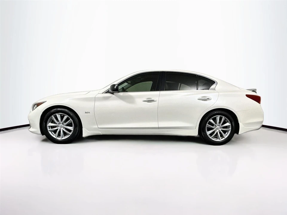 2017 Infiniti Q50 - Image 29 of 31
