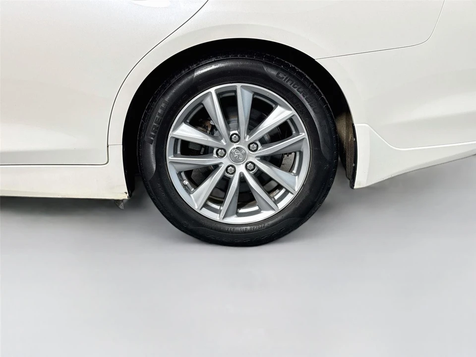 2017 Infiniti Q50 - Image 12 of 20