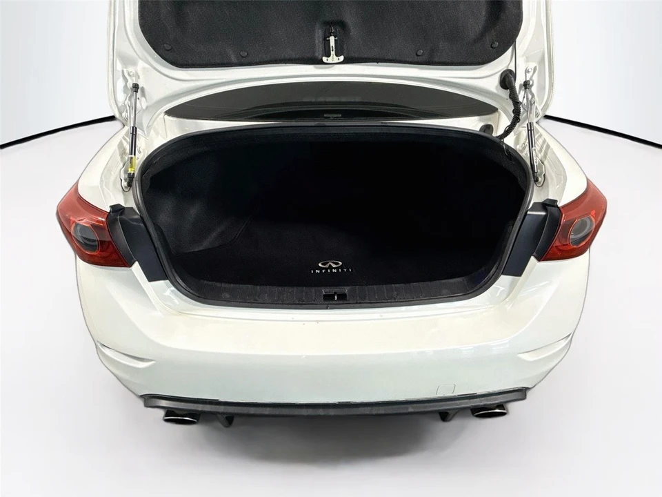 2017 Infiniti Q50 - Image 4 of 20