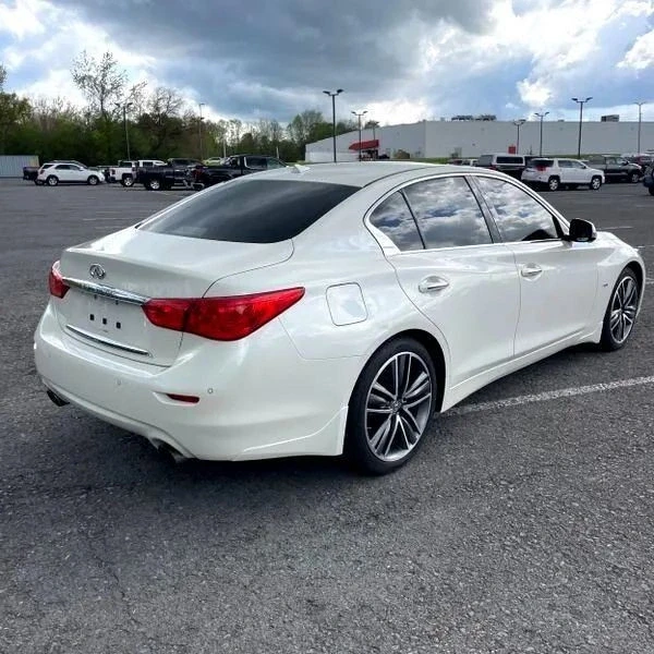 2017 Infiniti Q50 - Image 8 of 12