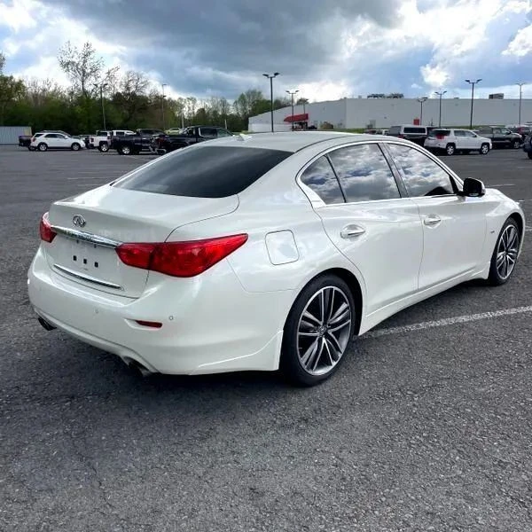 2017 Infiniti Q50 - Image 8 of 12