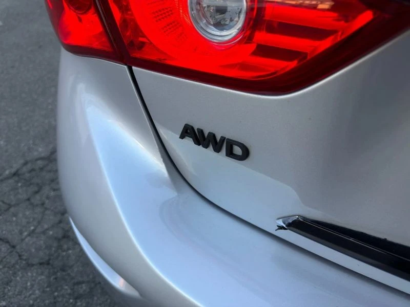 2017 Infiniti Q50 - Image 5 of 12