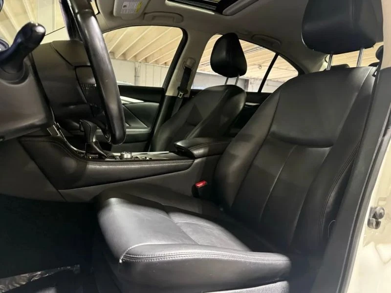 2017 Infiniti Q50 - Image 8 of 12