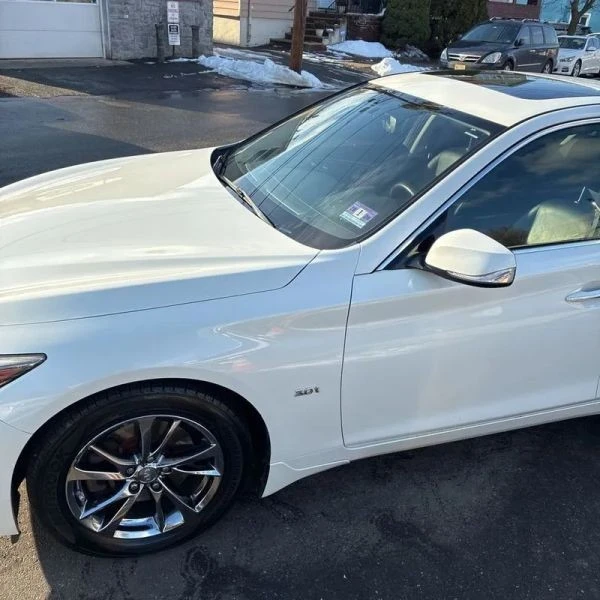 2017 Infiniti Q50 - Image 2 of 12