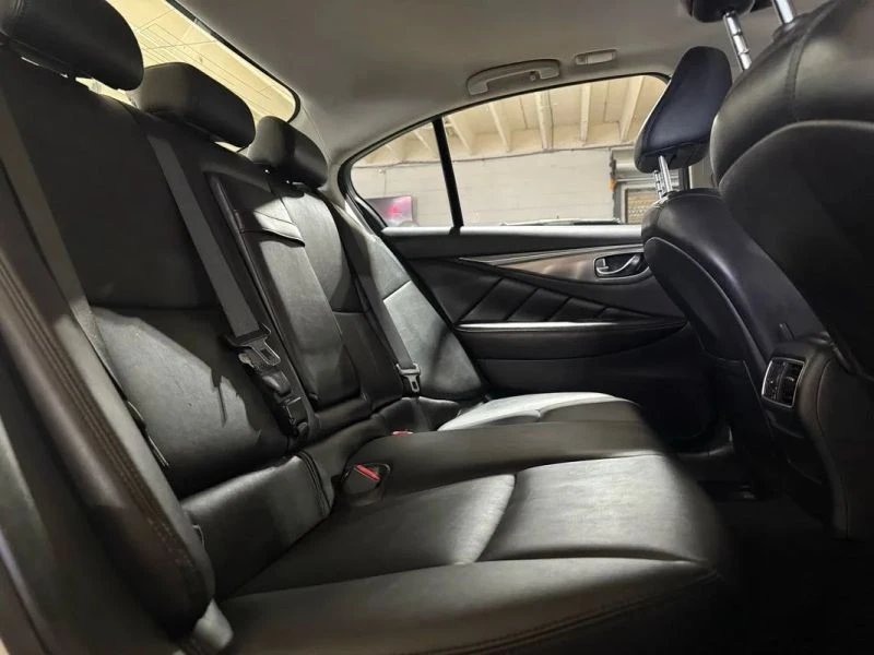 2017 Infiniti Q50 - Image 10 of 12