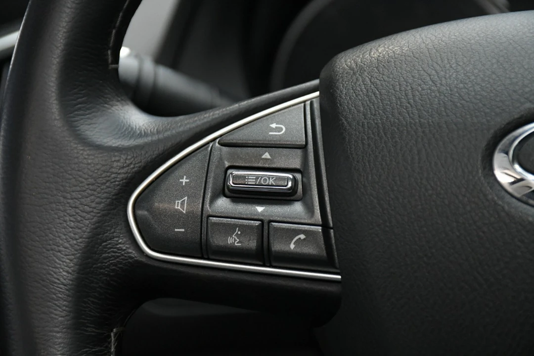 2017 Infiniti Q50 - Image 21 of 21