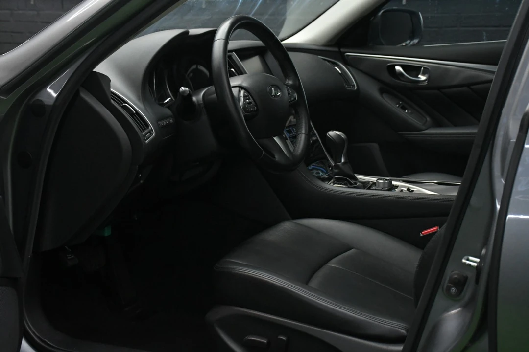 2017 Infiniti Q50 - Image 16 of 21