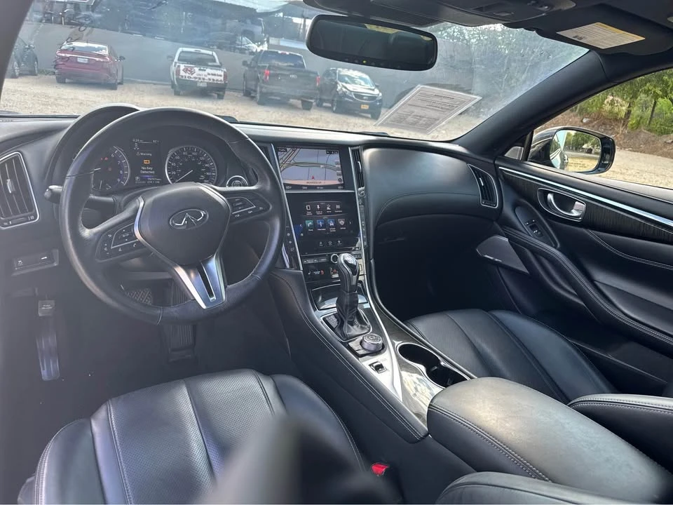 2017 Infiniti Q60 - Image 6 of 6